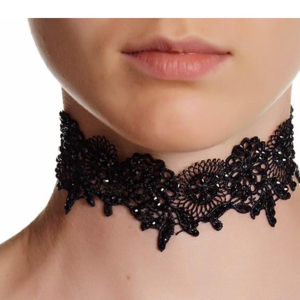 Beautiful chocker - Picture 4 of 4